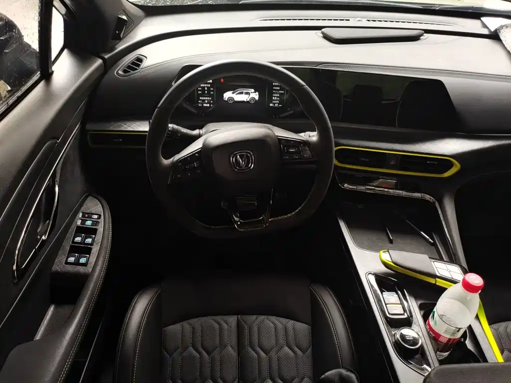 Changan UNI-T — фото 3