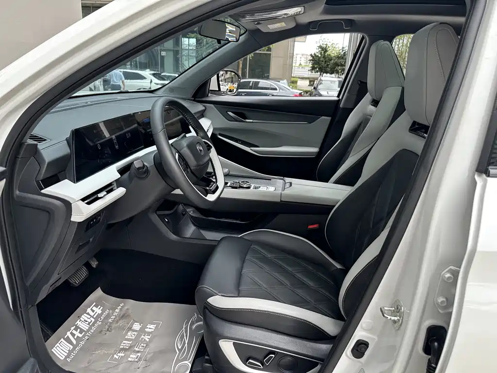 Changan CS75 PLUS — фото 11