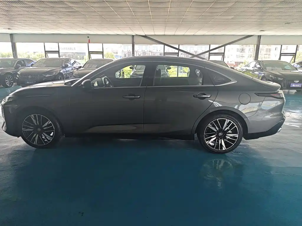 Changan Eado — фото 11
