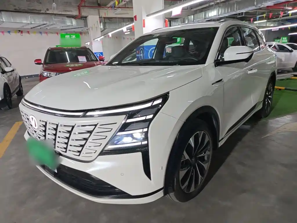 Changan CS75 PLUS — фото 2