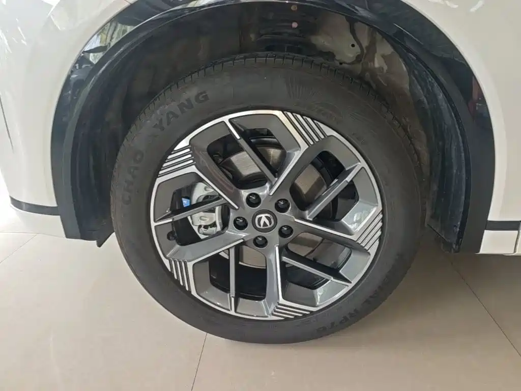 Changan CS75 PLUS — фото 23