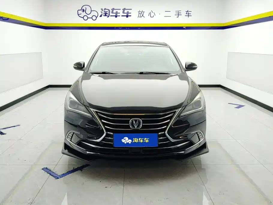 Changan Eado — фото 2