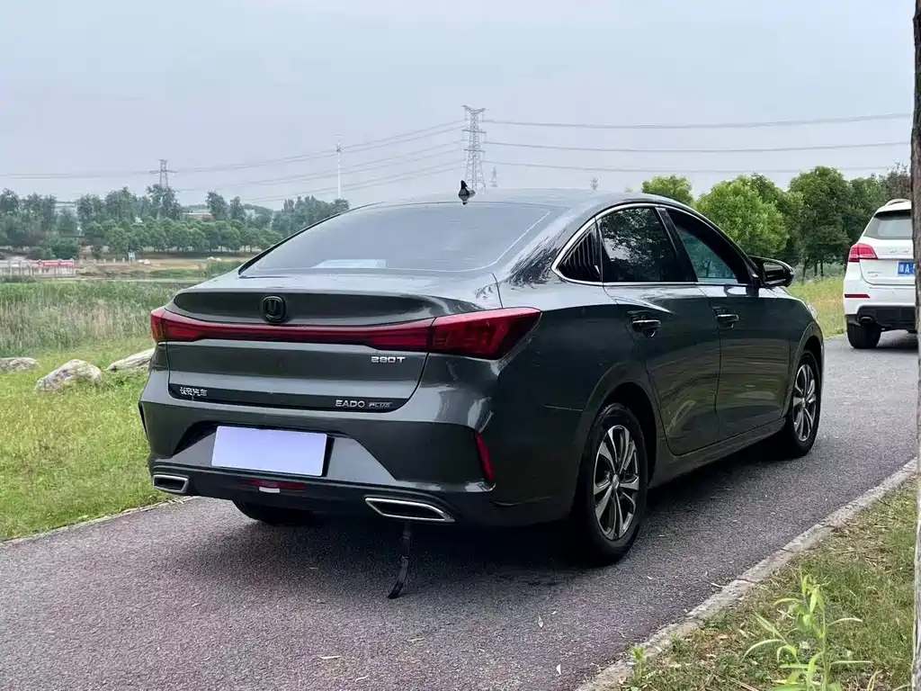 Changan Eado — фото 9