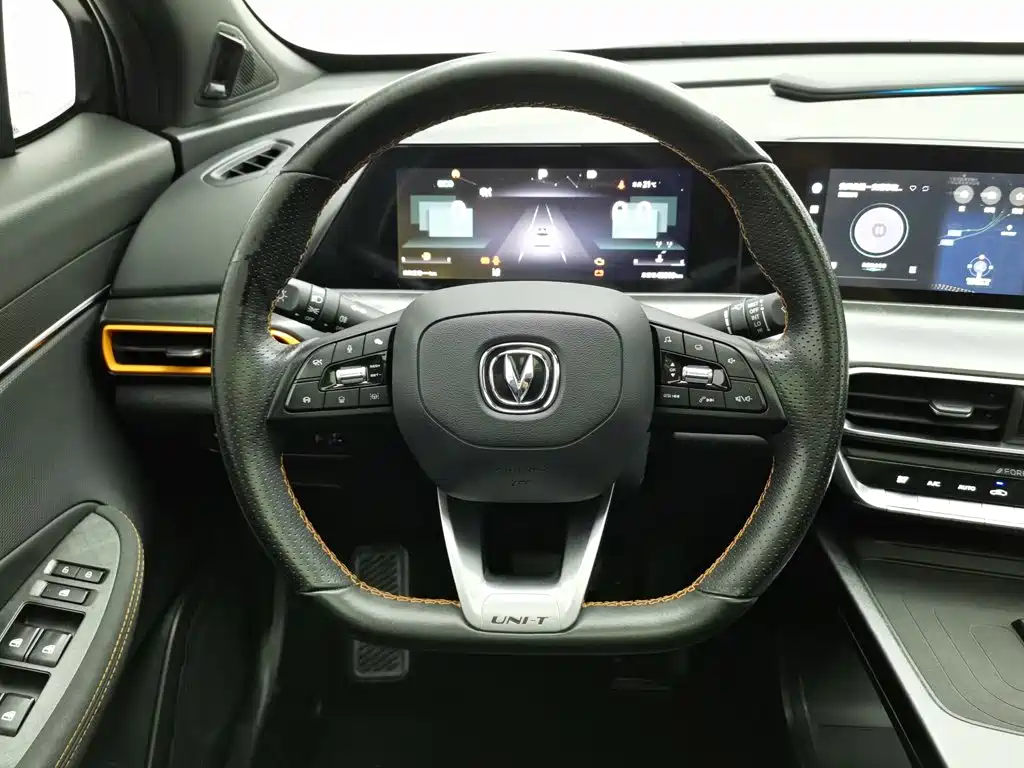 Changan UNI-T — фото 11
