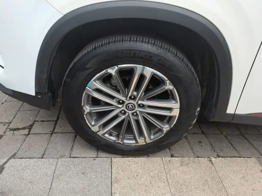 Changan CS75 PLUS — фото 23