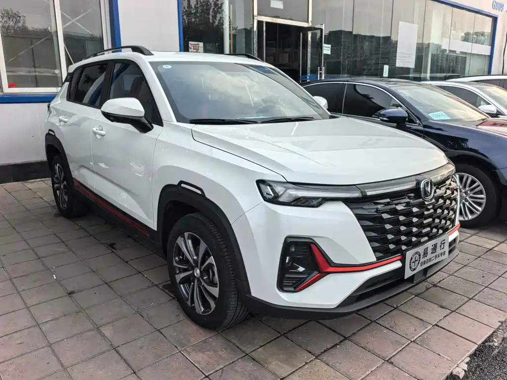 Changan CS35PLUS — фото 3