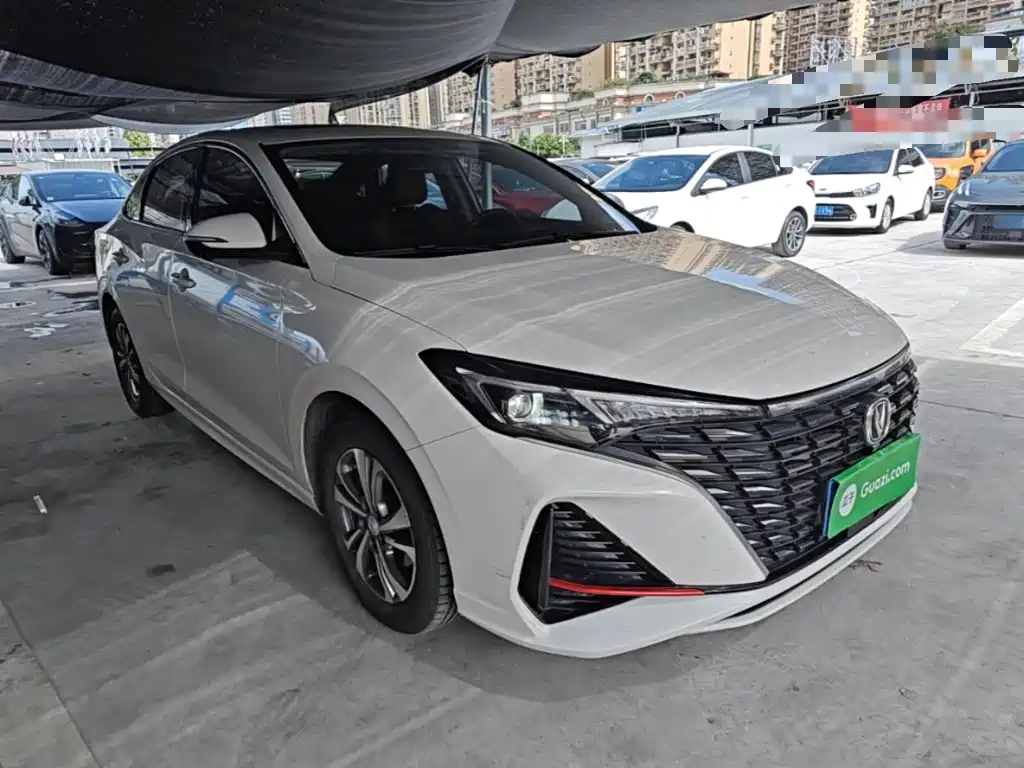 Changan Eado — фото 4