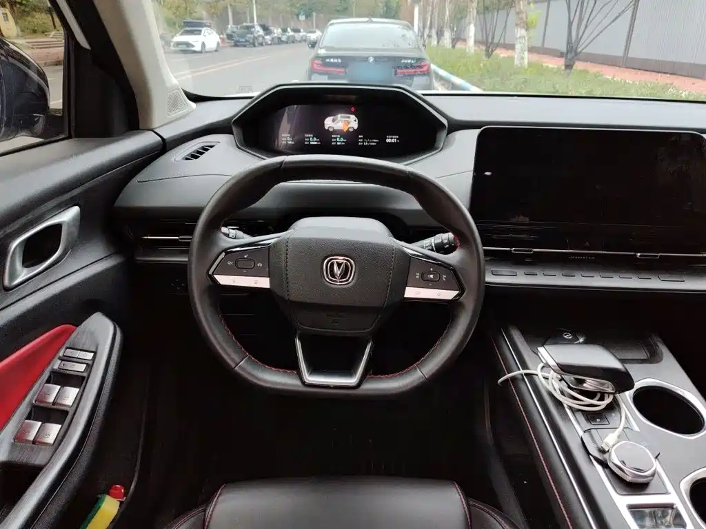 Changan CS55PLUS — фото 3