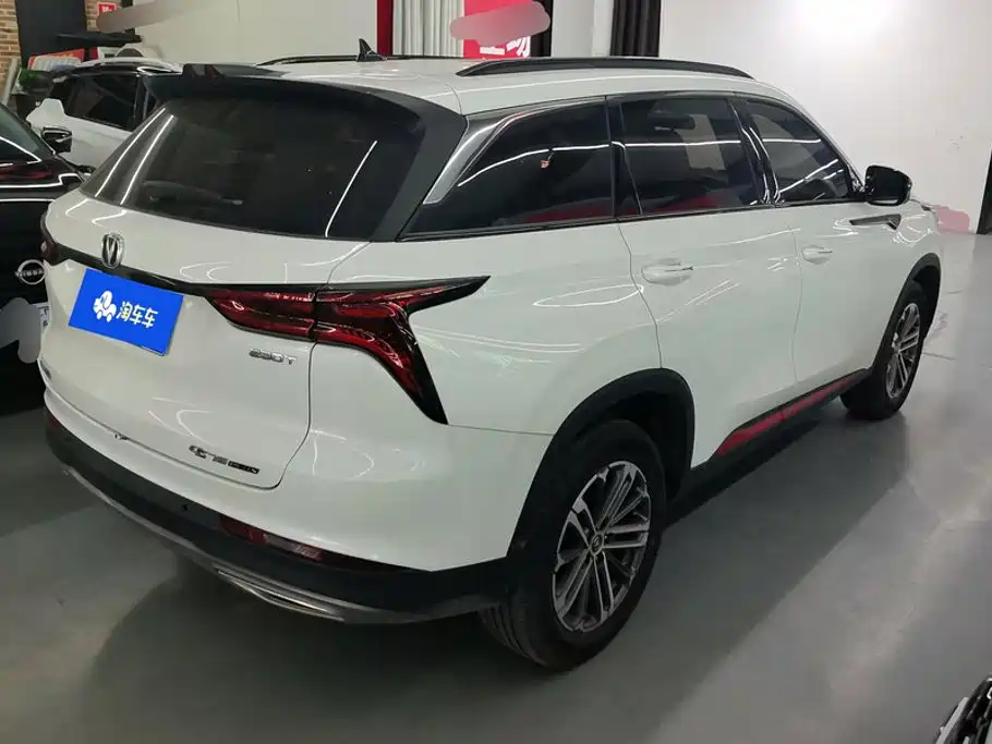 Changan CS75 PLUS — фото 3
