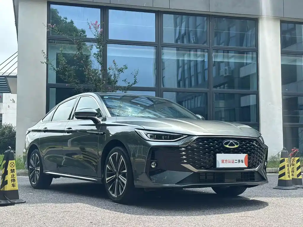 Chery Arrizo 8 PRO — фото 3