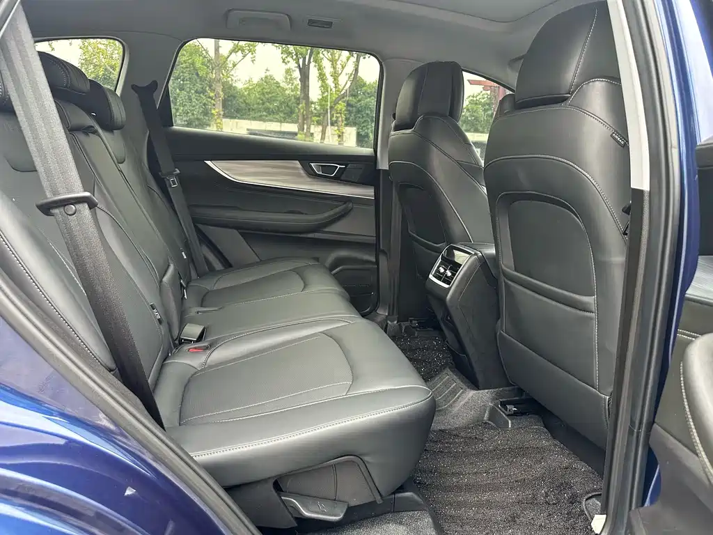 Chery Tiggo 8 PLUS — фото 9