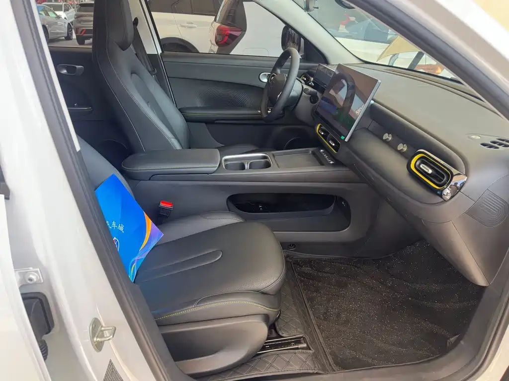 Chery QQ QQ3 EV — фото 13