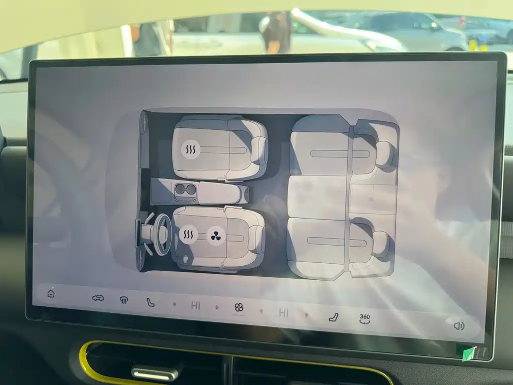 Chery QQ QQ3 EV — фото 14