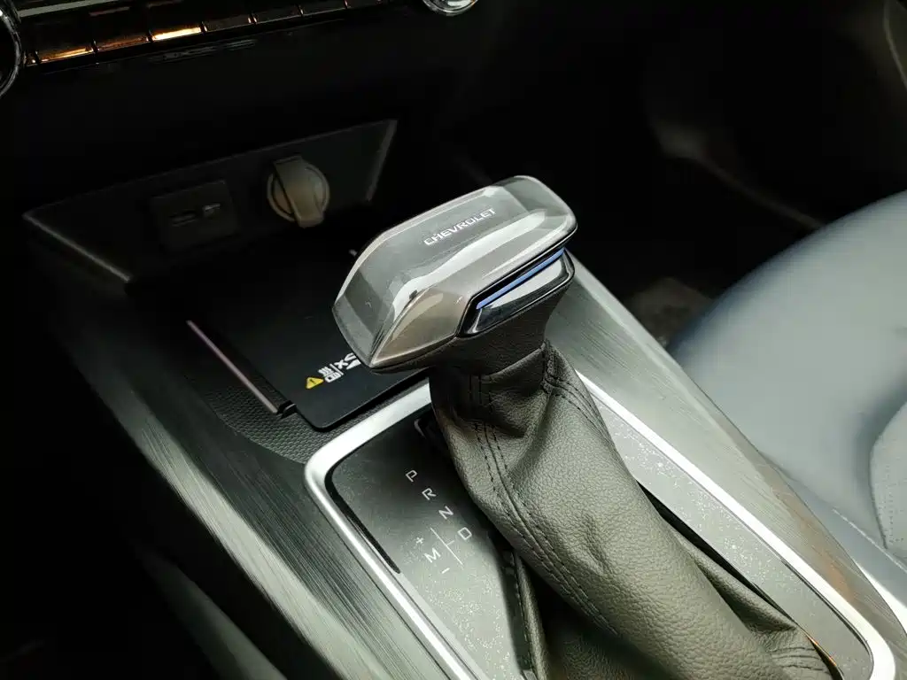 Chevrolet Monza — фото 13