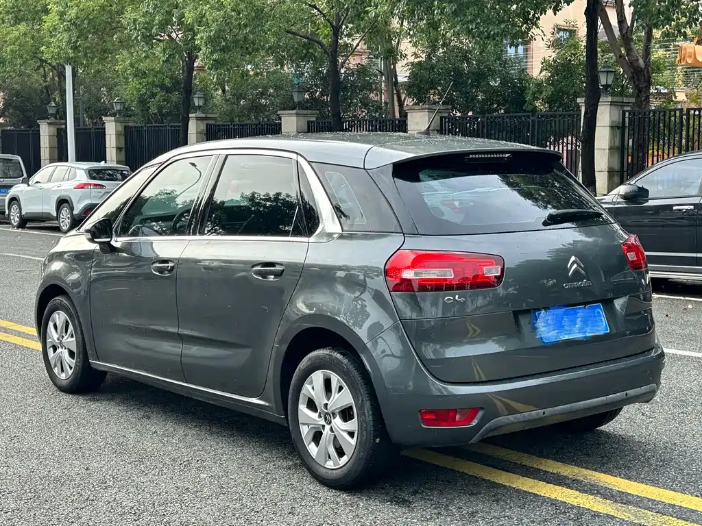 Citroen C4 Picasso — фото 4