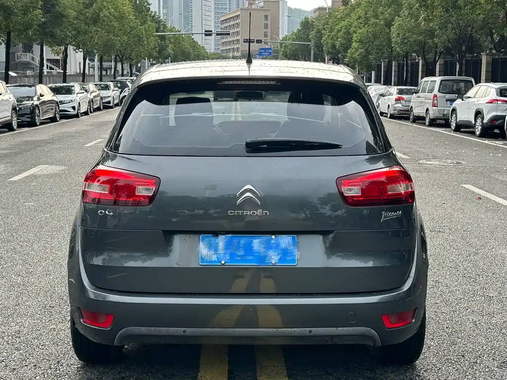 Citroen C4 Picasso — фото 5