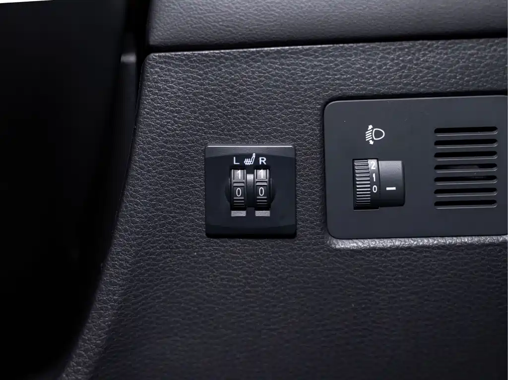 Ford Equator Sport — фото 23