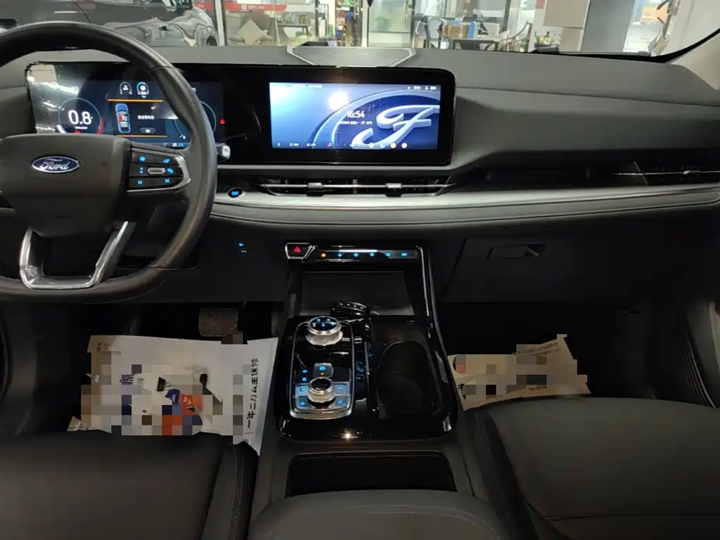 Ford Equator Sport — фото 13