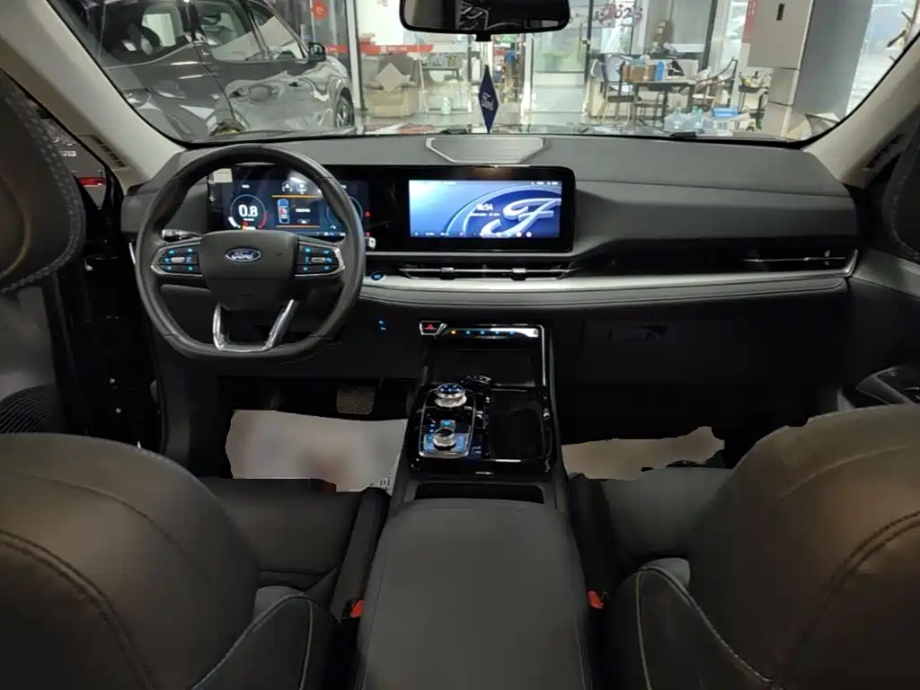 Ford Equator Sport — фото 10