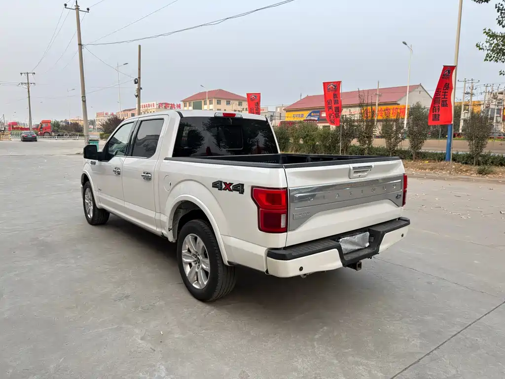 Ford F-150 Raptor — фото 7