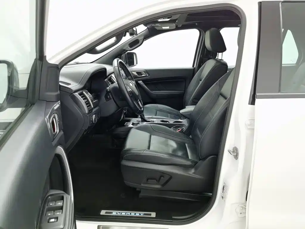 Ford Everest — фото 10