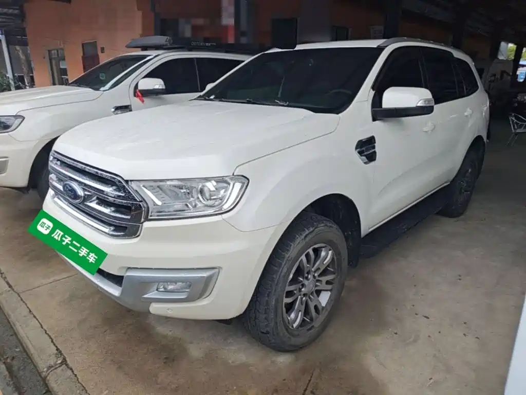 Ford Everest — фото 2