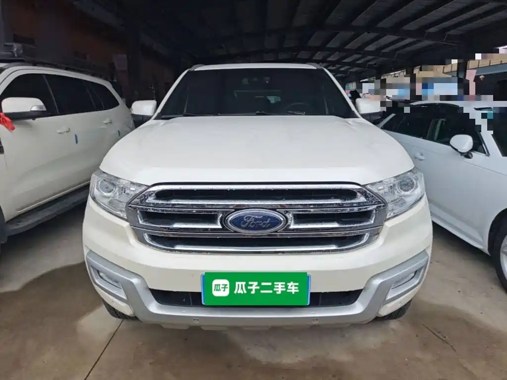 Ford Everest — фото 3