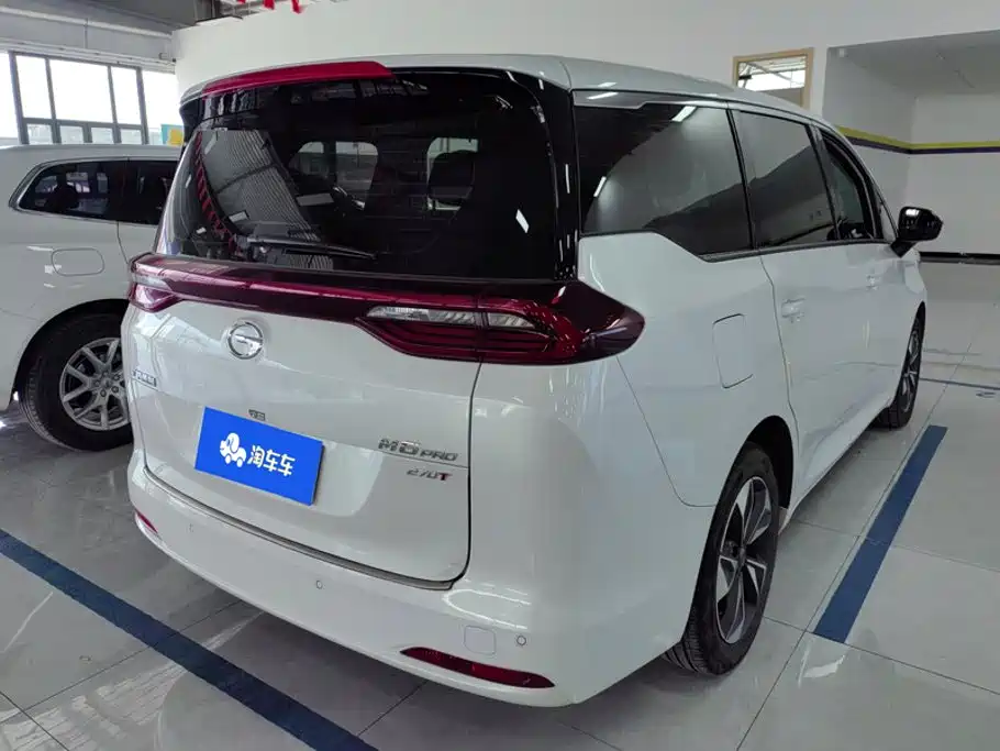 GAC Motor Trumpchi M6 — фото 3