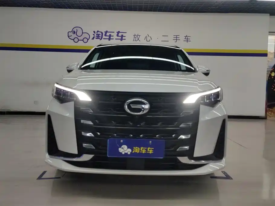 GAC Motor Trumpchi M6 — фото 2