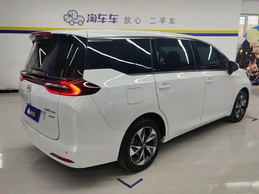 GAC Motor Trumpchi M6 — фото 3