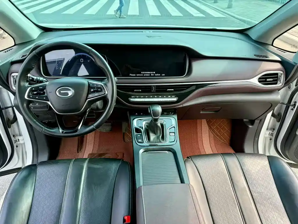 GAC Motor Trumpchi M6 — фото 8