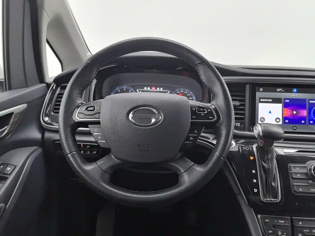 GAC Motor Trumpchi M8 — фото 11