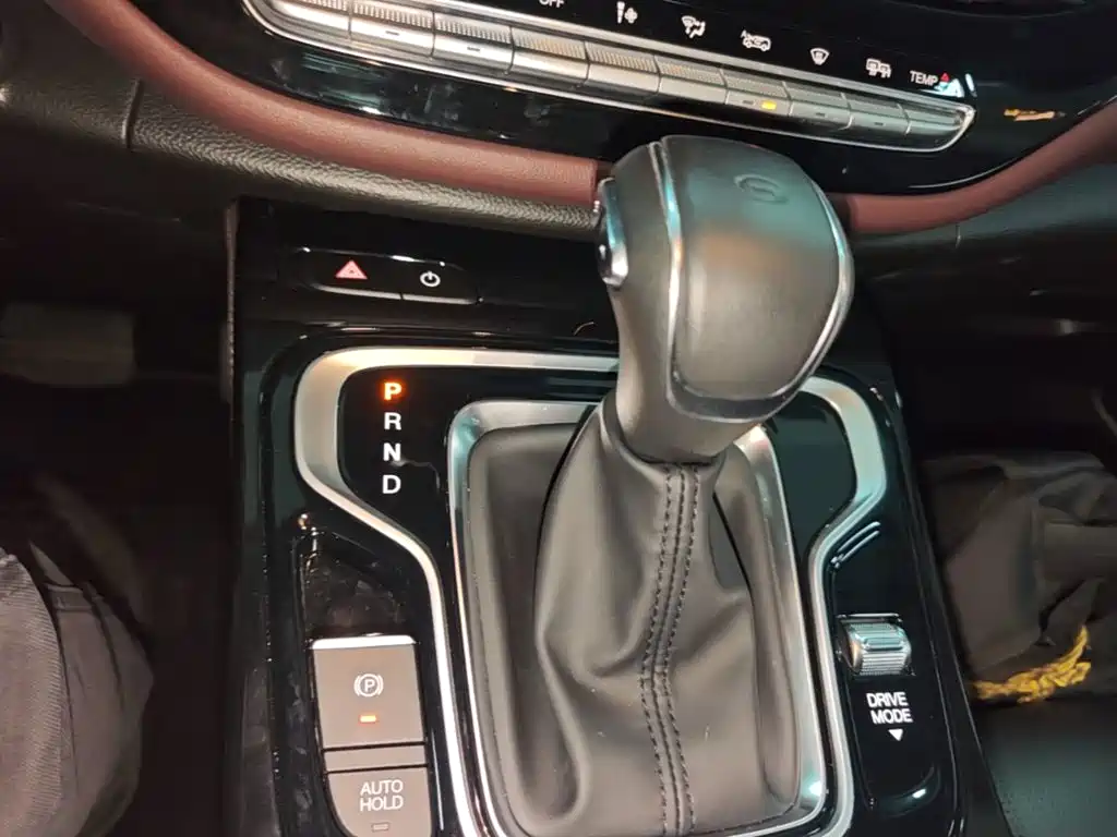 GAC Motor Trumpchi M6 — фото 14