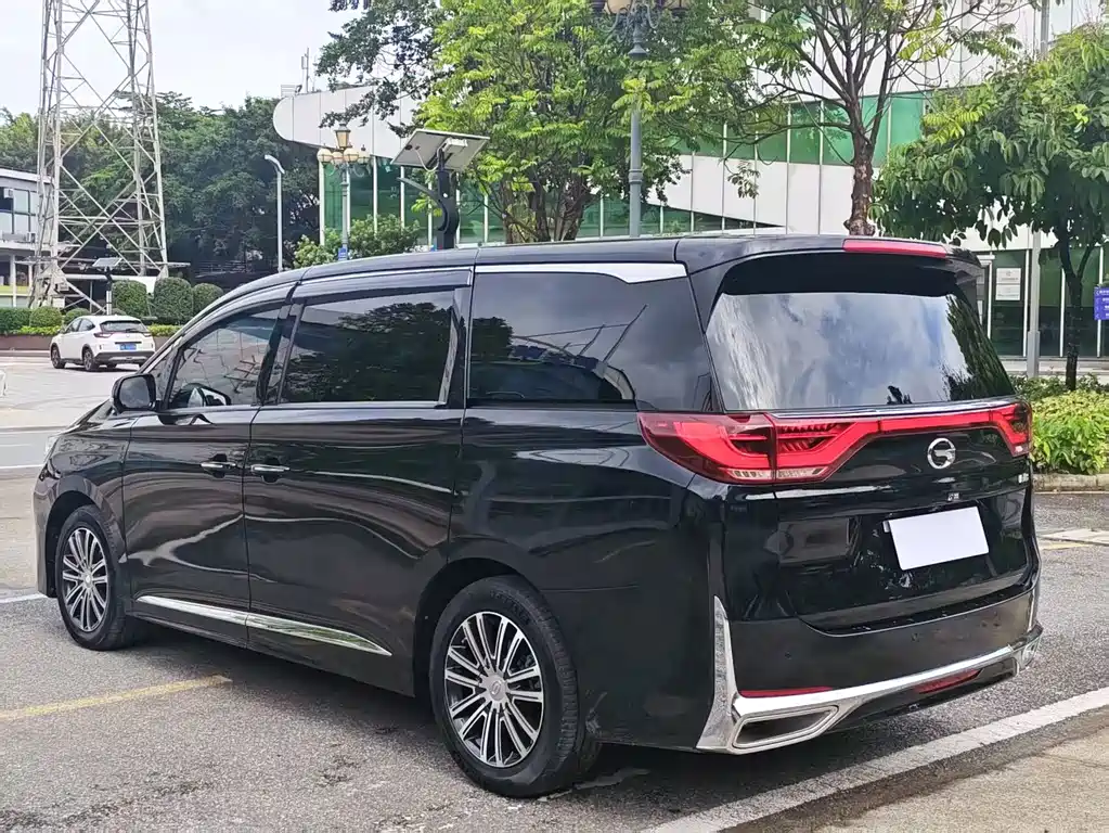 GAC Motor Trumpchi M8 — фото 4