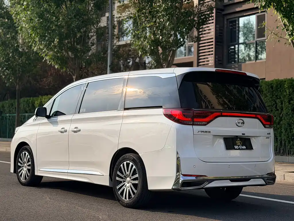 GAC Motor Trumpchi M8 — фото 4