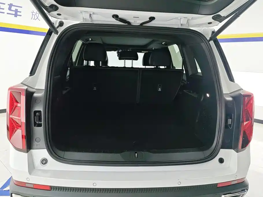GAC Motor Trumpchi GS8 — фото 4