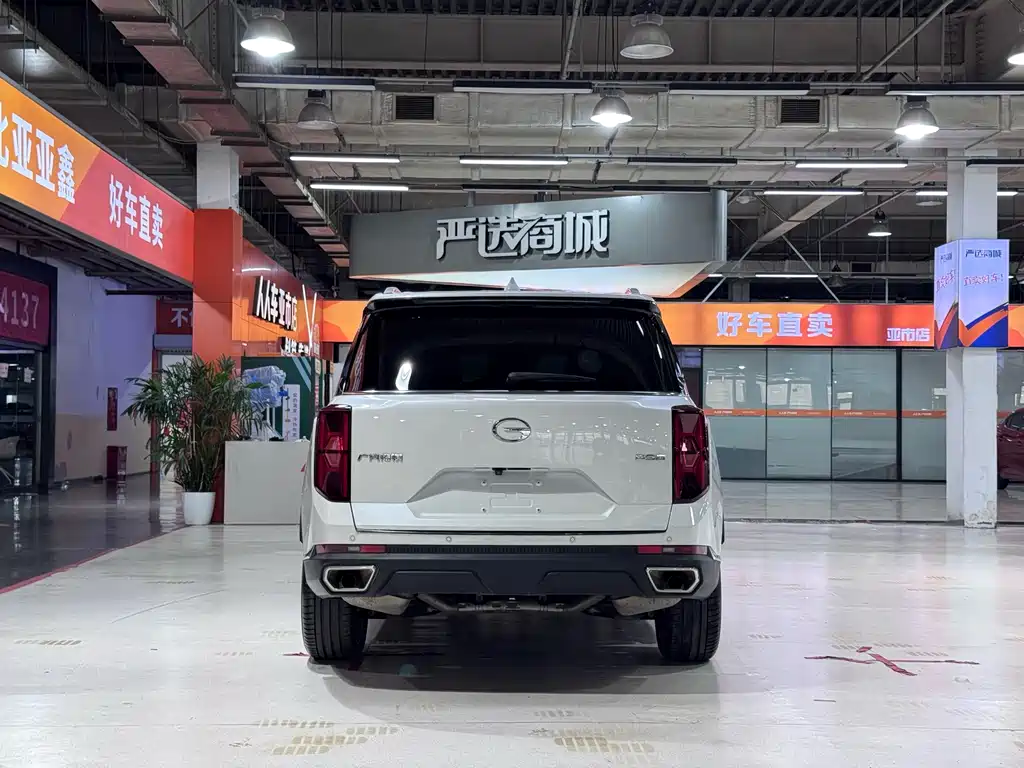 GAC Motor Trumpchi GS8 — фото 4