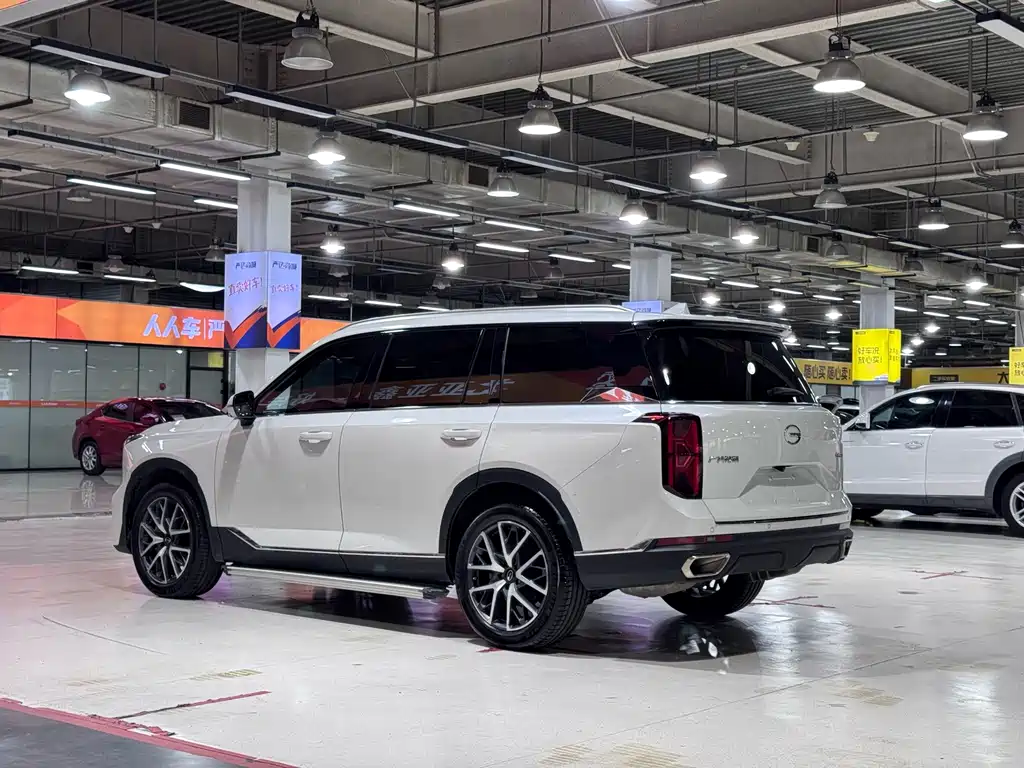 GAC Motor Trumpchi GS8 — фото 6