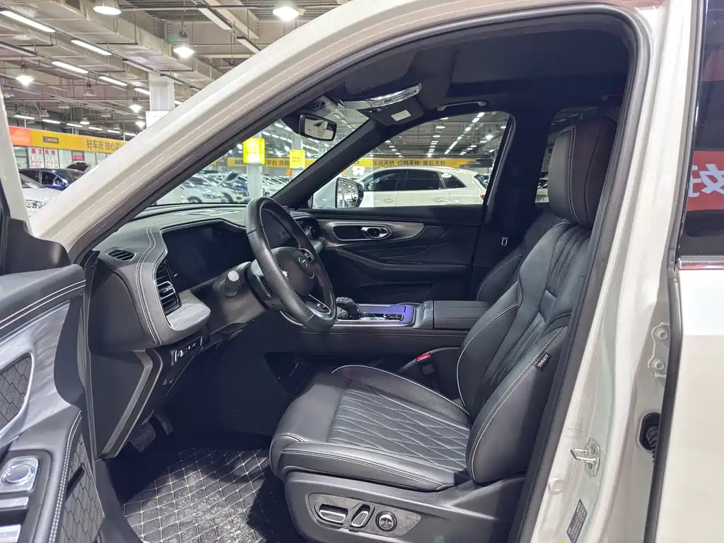 GAC Motor Trumpchi GS8 — фото 7