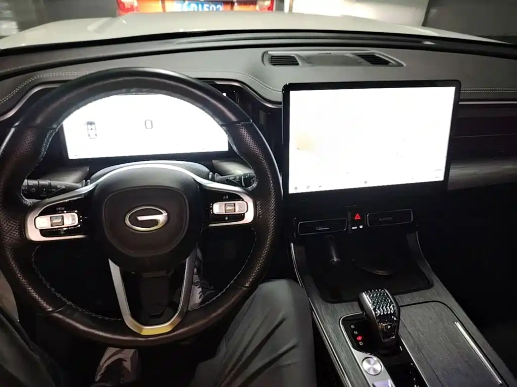 GAC Motor Trumpchi GS8 — фото 10