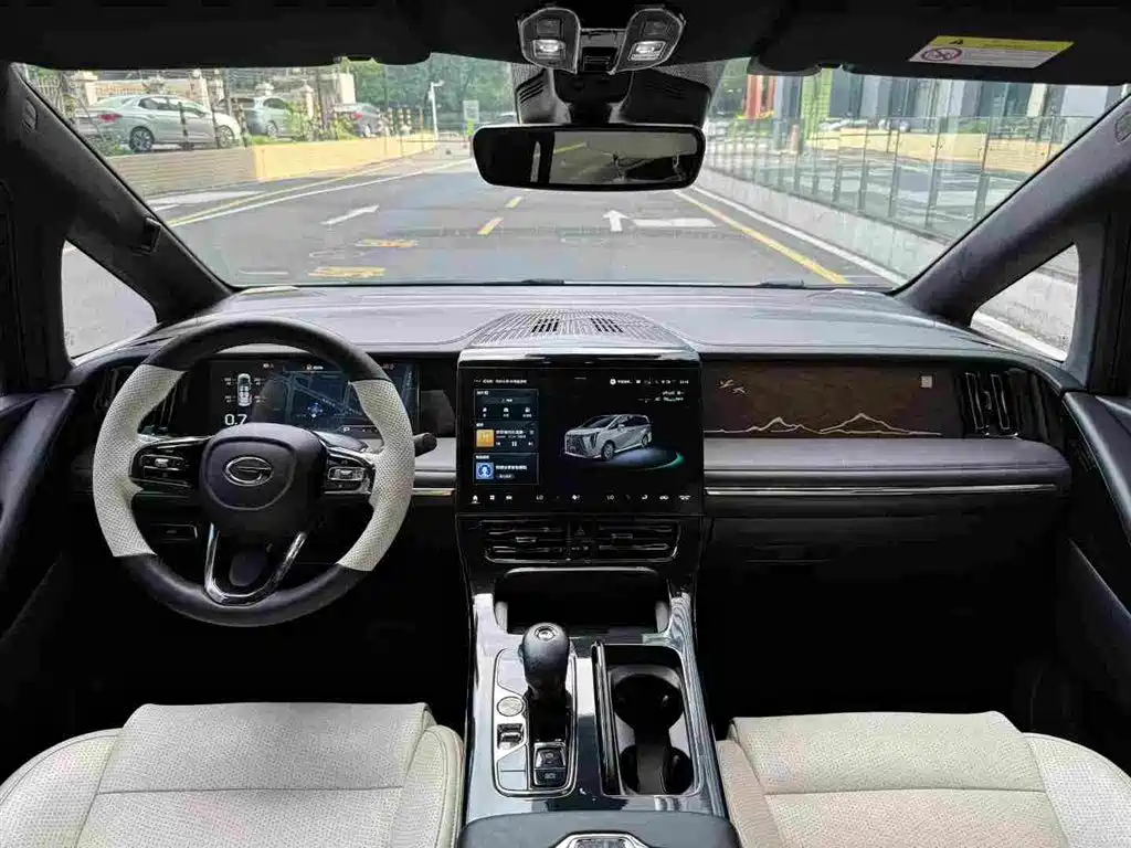 GAC Motor Trumpchi M8 — фото 7
