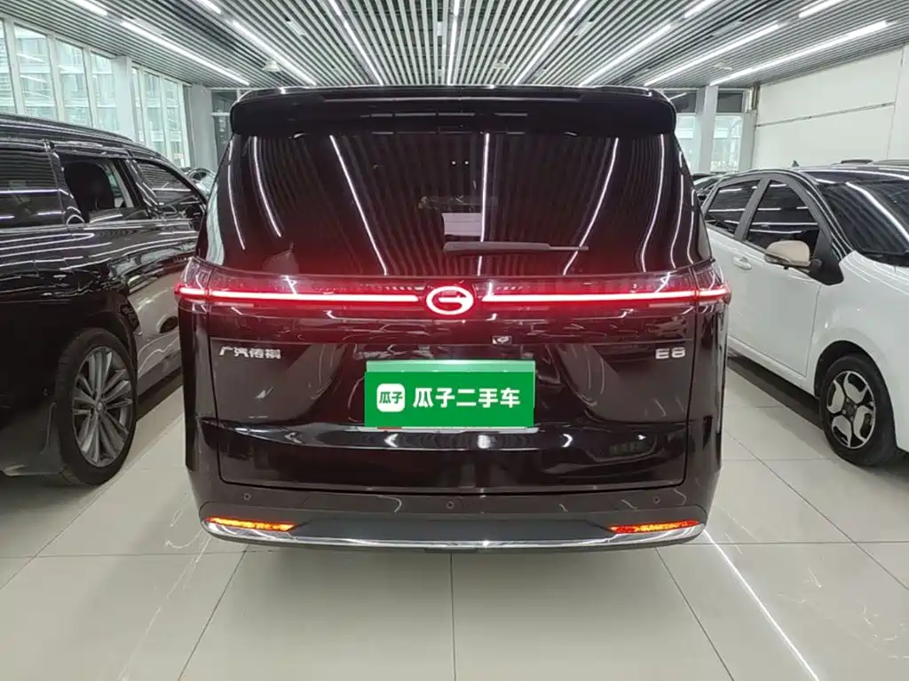 GAC Motor Trumpchi E8 PHEV — фото 6