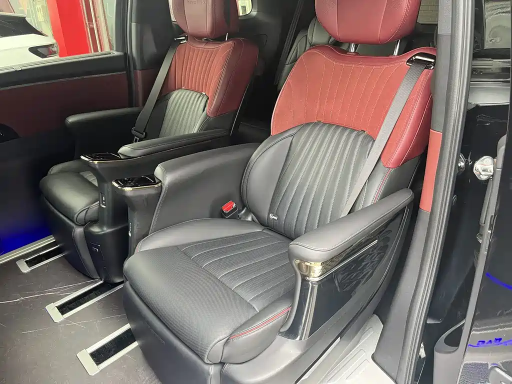 GAC Motor Trumpchi M8 — фото 4