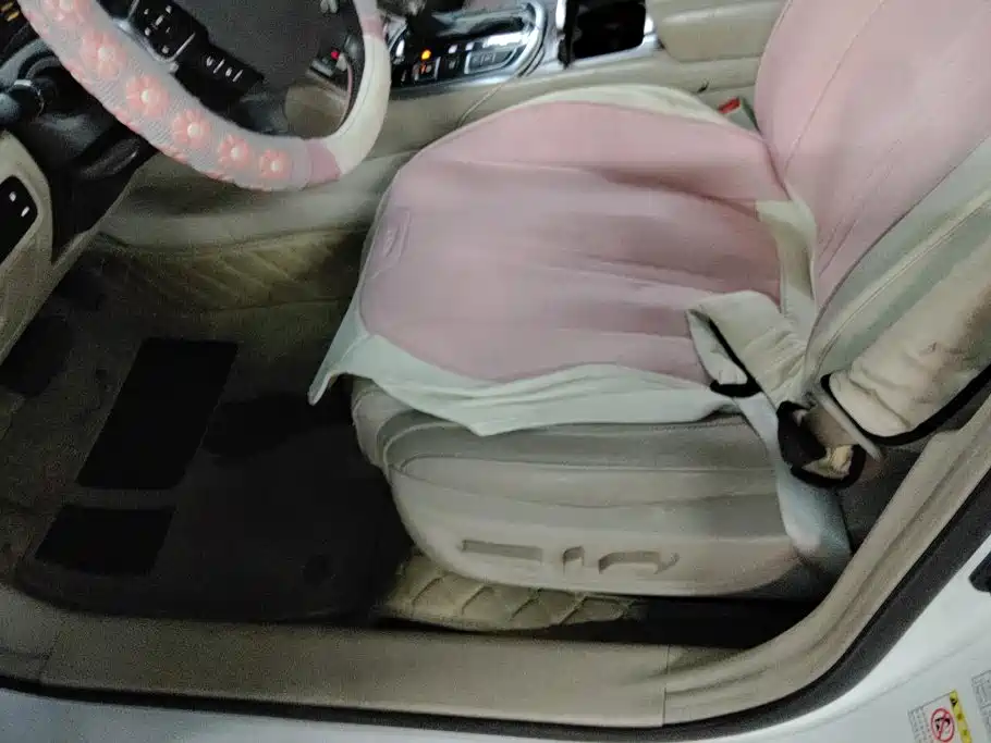 GAC Motor Trumpchi GA8 — фото 9