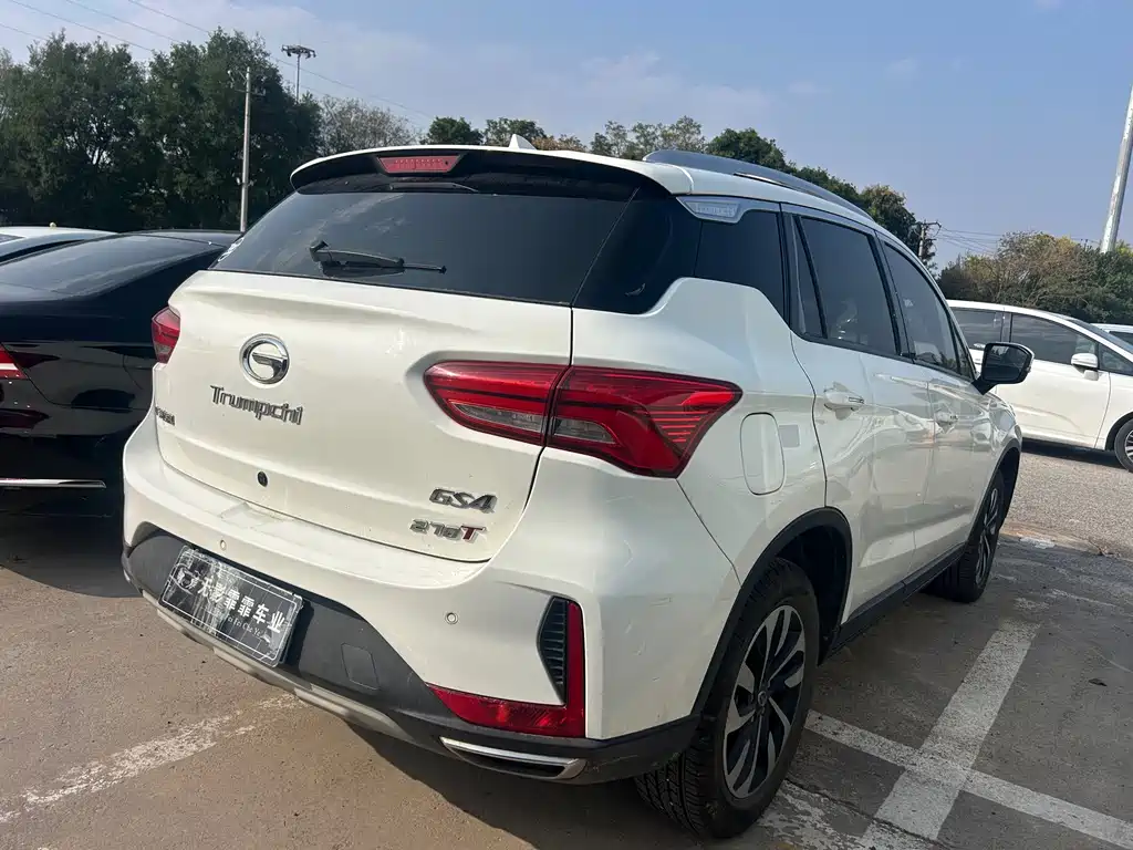 GAC Motor Trumpchi GS4 — фото 6