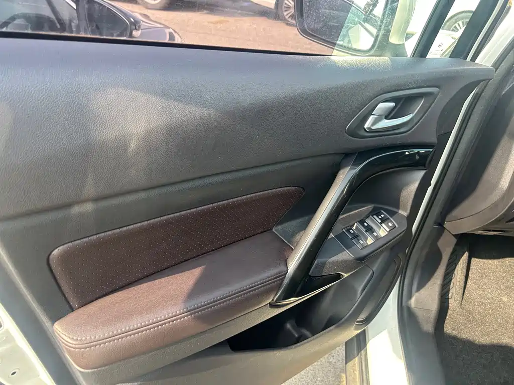 GAC Motor Trumpchi GS4 — фото 8