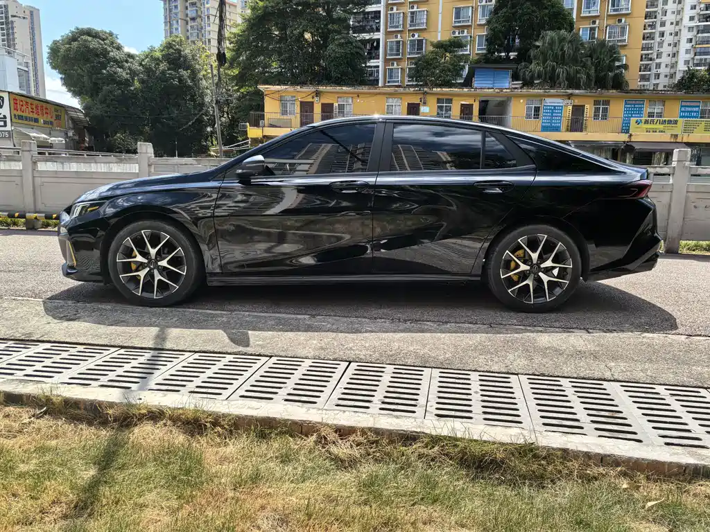 GAC Motor Shadow Leopard — фото 4