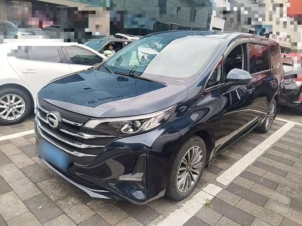 GAC Motor Trumpchi M6 — фото 2
