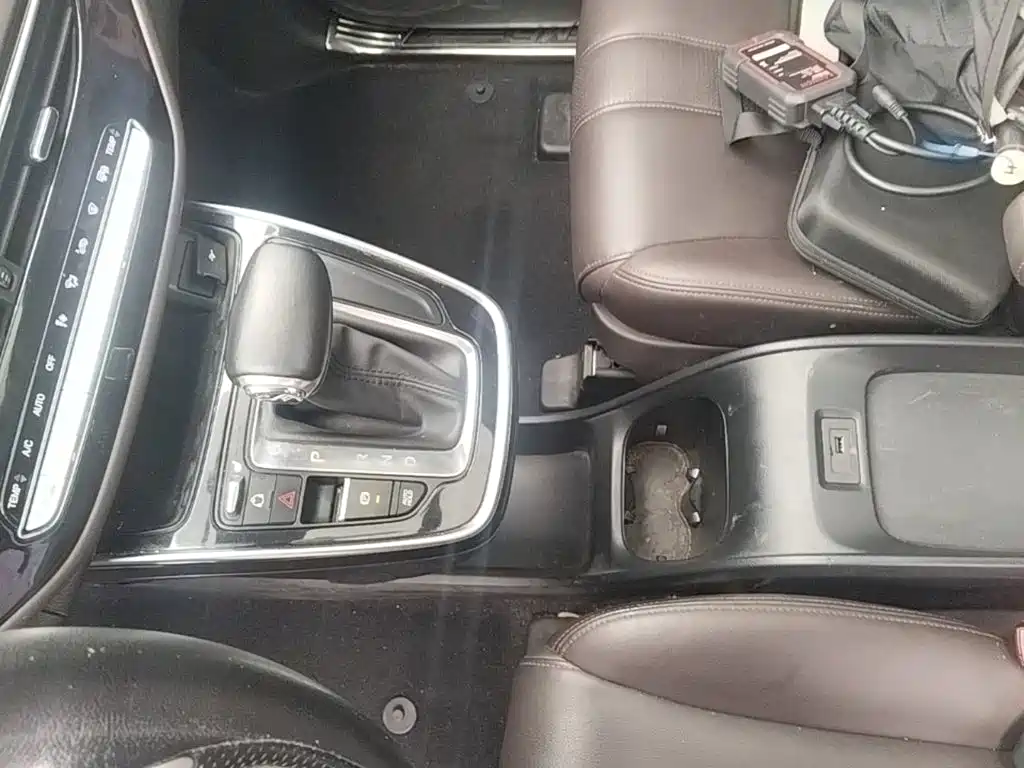 GAC Motor Trumpchi M6 — фото 14
