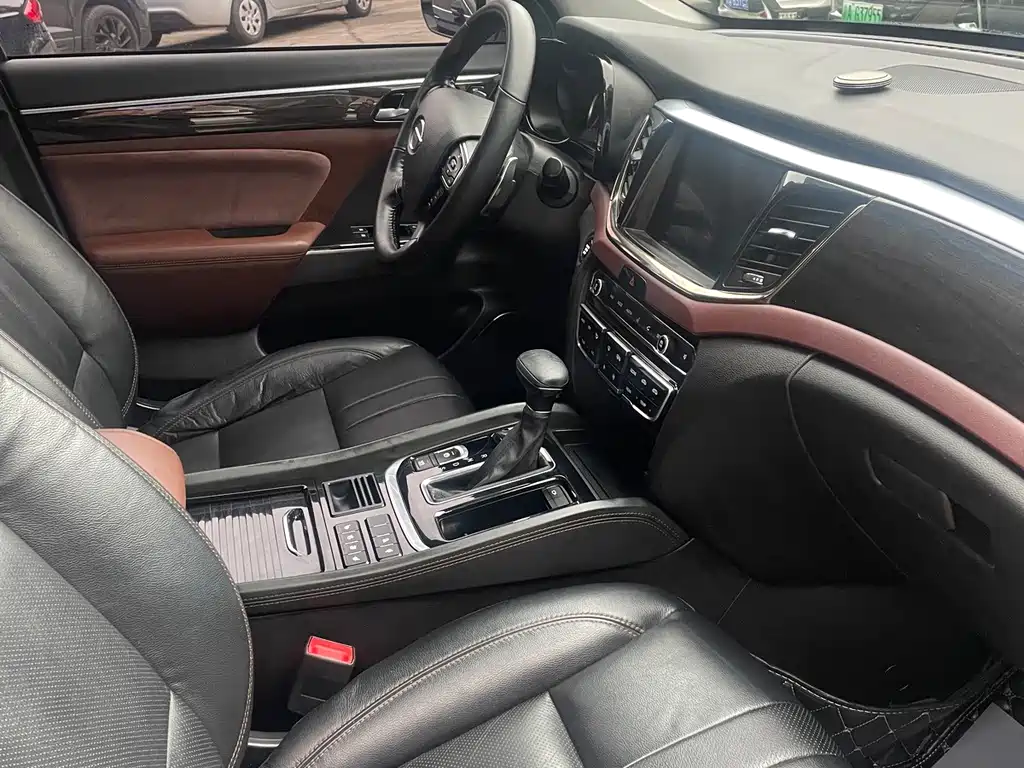 GAC Motor Trumpchi GS8 — фото 3